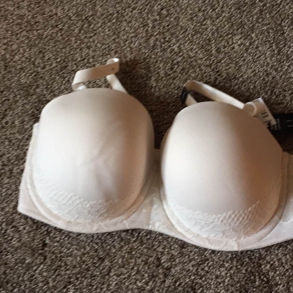 Torrid push up strapless bra 40DDD